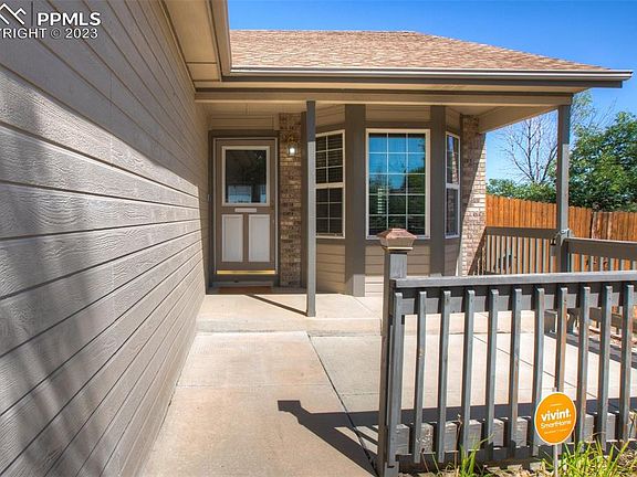 3rd image of 8226 Pinegate Dr