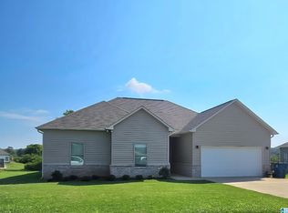 88 Keswick Dr, Eastaboga, AL 36260