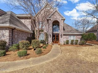 512 Fox Bay Rdg, Brandon, MS 39047