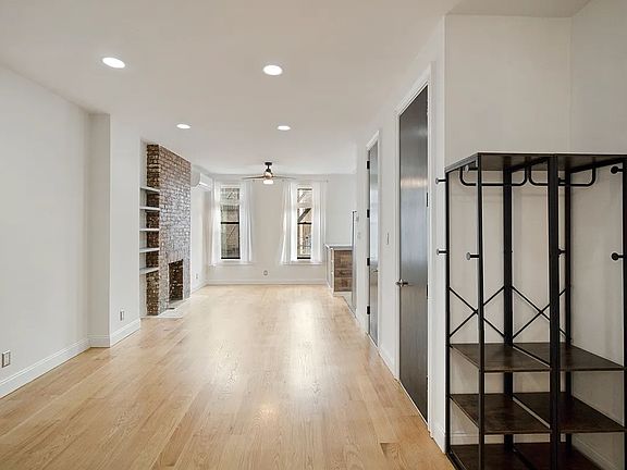 4th image of 526 Mac Donough St Penthouse 2