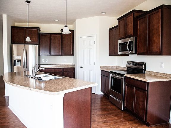 5th image of 5291 N Cynthia Dr