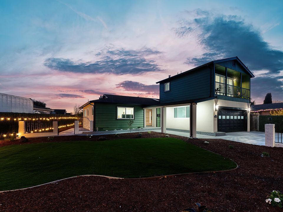 1st image of 36347 Colbert Pl