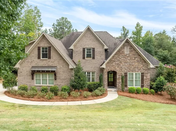 1193 Falls Crest Dr, Auburn, AL 36830