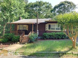 126 James Dr, Hartwell, GA 30643