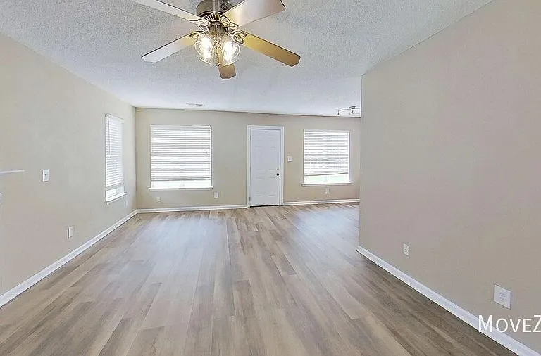 13531 Willow Falls Rd — Photo 41