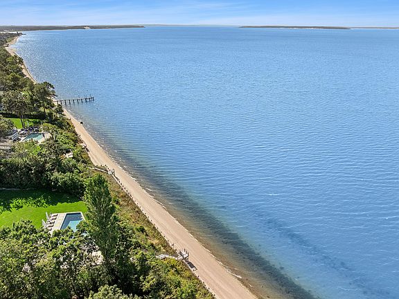 4th image of 59 Whalebone Landing Rd