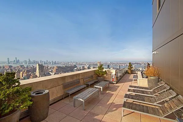 Sold by Compass | media 11