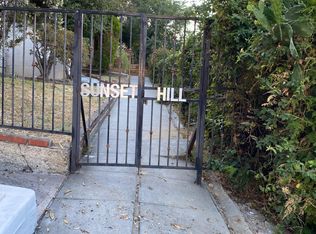 1452 W Sunset Blvd, Los Angeles, CA 90026
