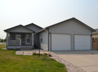 907 Ballad Ln, Cheyenne, WY 82007