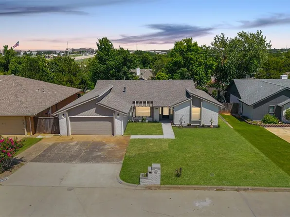 13608 Pinehurst Rd, Oklahoma City, OK 73120