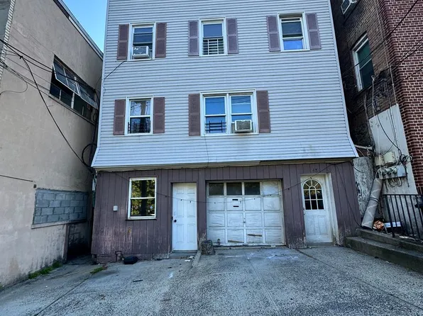 48 North Highland Avenue - Residential, 48 N Highland Ave #B, Ossining, NY 10562