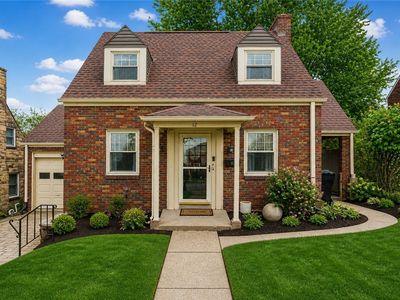 12 Penn Dr, Pittsburgh, PA, 15214