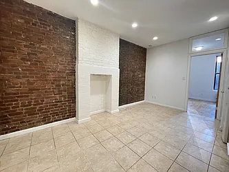 Rented by Best Apartments North Inc