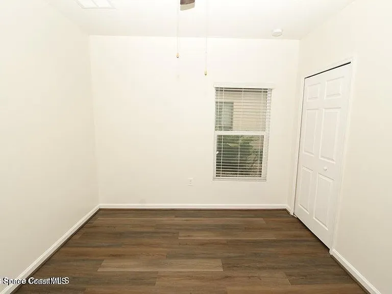 535 Trymore Dr SE — Photo 11
