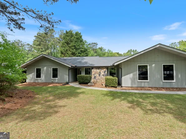 200 Swanson Rdg, Peachtree City, GA 30269