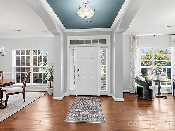 3rd image of 1103 Cooper Ln