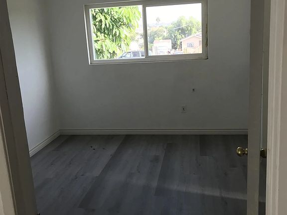 4th image of 3225 Logan Ave