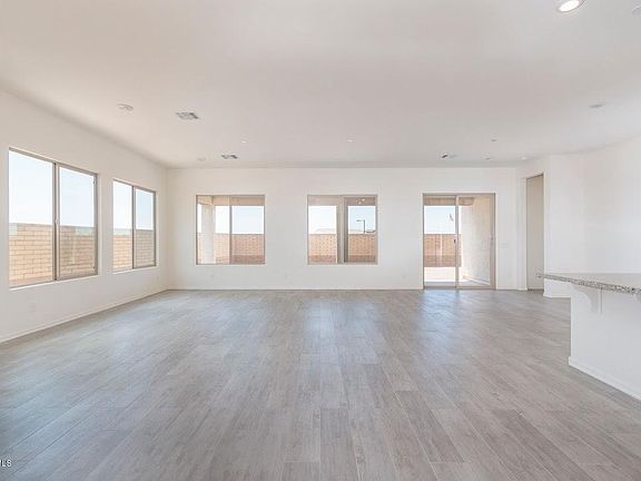 4th image of 12839 W Pasaro Dr