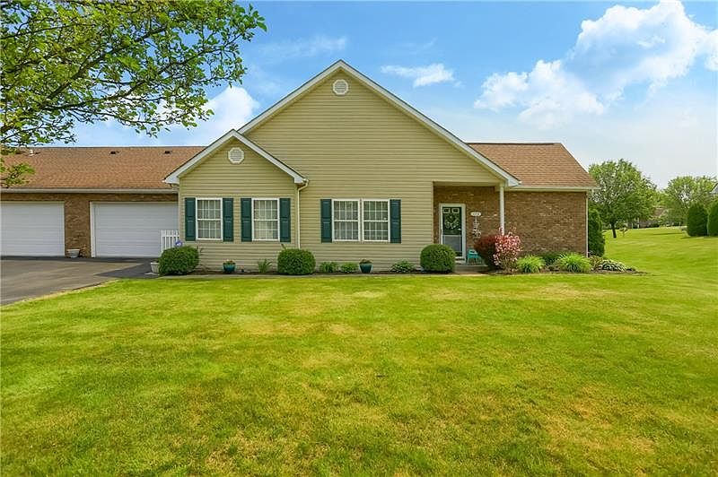 113 Clearwater Dr, Ellwood City, PA 16117 MLS 1608219 Zillow