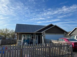 1519 SW 72nd Ter, Topeka, KS 66619