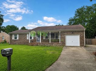 4217 Sunnyfields Rd, Portsmouth, VA 23703