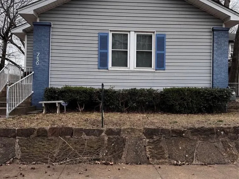 730 N Delaware Pl — Photo 3