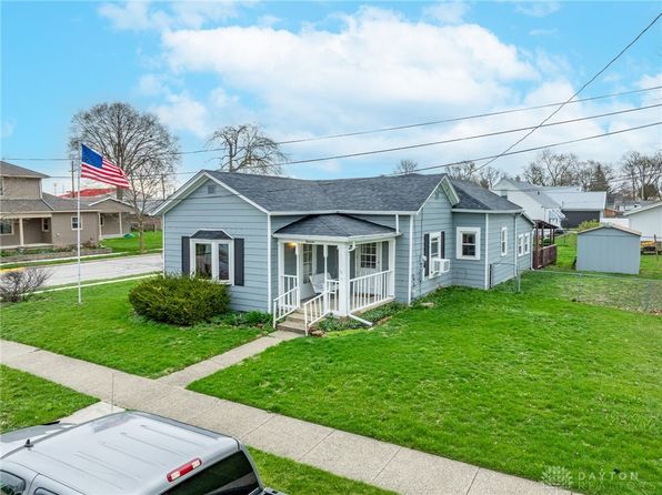 13 N Long St, Pleasant Hill, OH 45359