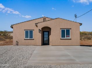 128 Via Venezuela, Rio Rico, AZ 85648