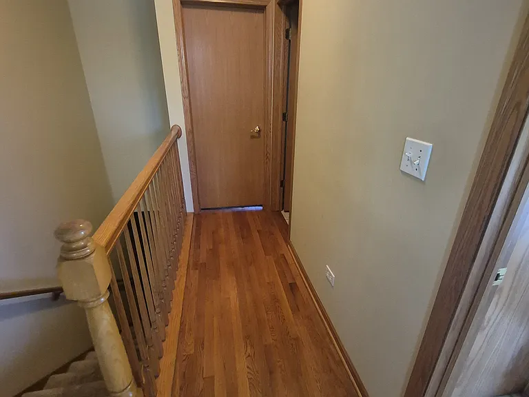 1628 Devonshire Ln — Photo 14