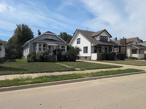 3rd image of 375 Cass Ave