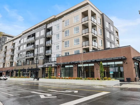27218 Aldergrove Town Center Dr #601, Langley, BC V4W 0E4