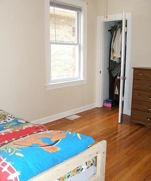 2930 N Melvina Ave — Photo 17