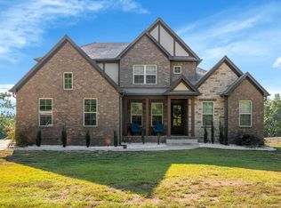 743 Mount Pleasant Rd, Kingston Springs, TN 37082