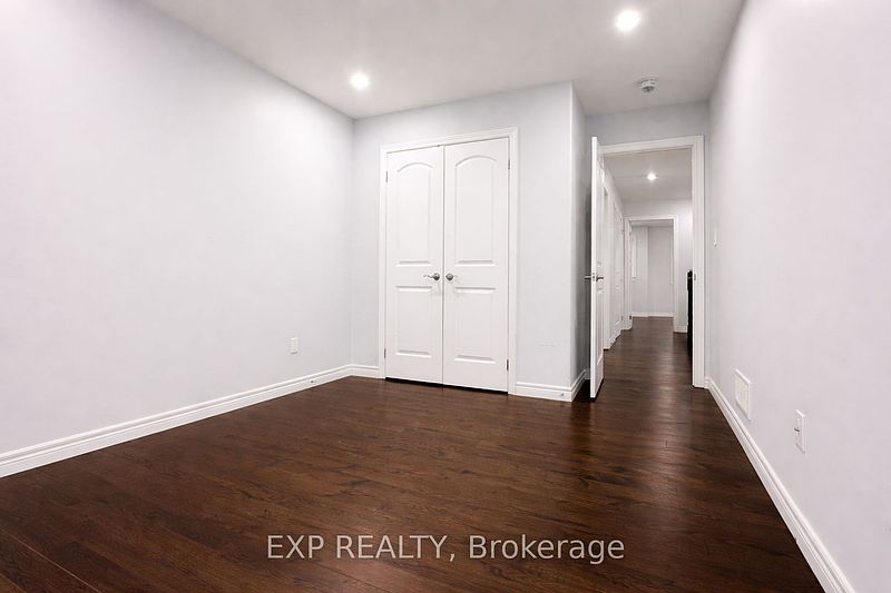 Kitchener House for rent - 4 Bedrooms — photo 22