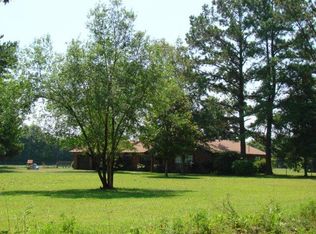 394 Anchor Lake Rd, Carriere, MS 39426
