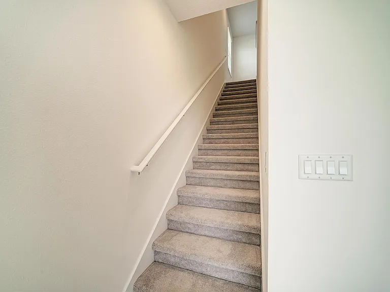 2206 Washington Palm Ct — Photo 27