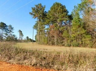 W State Line Rd, Century, FL 32535