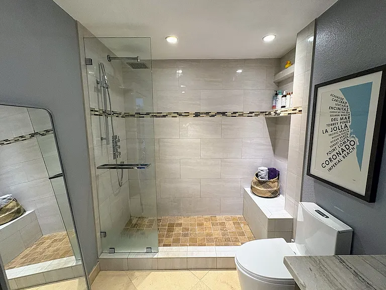 1277 Kettner Blvd #305 — Photo 32