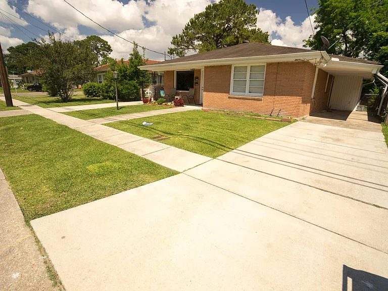 516 N Atlanta St — Photo 1