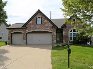 99 Long And Winding Rd, Saint Peters, MO 63376