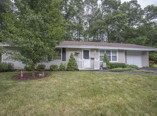 87 Deanna Rd, Brockton, MA 02302