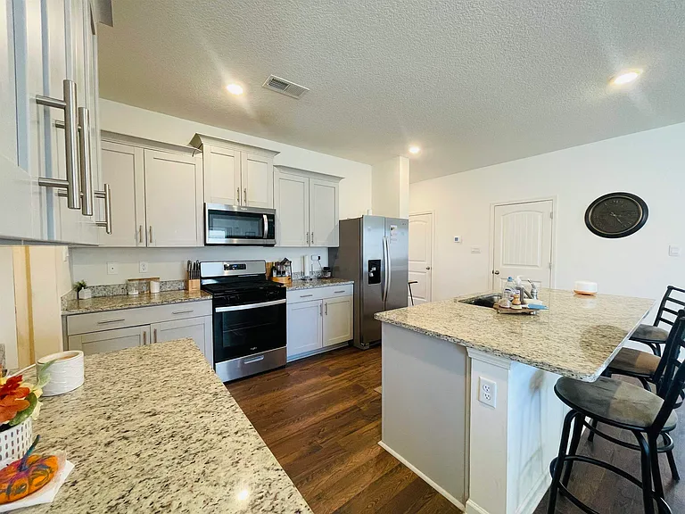35 Witherspoon Dr — Photo 13