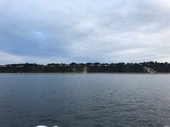 2nd image of 1 Seacliff Ave