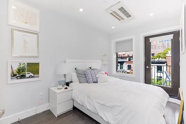 Rented by Loftey LLC | media 21