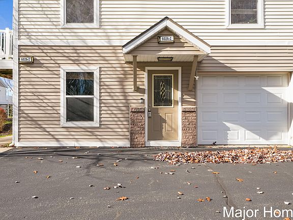 2nd image of 6026 E Fieldstone Hills Dr SE Unit 2
