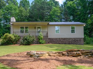 695 Moss Rock Cir, Warrior, AL 35180
