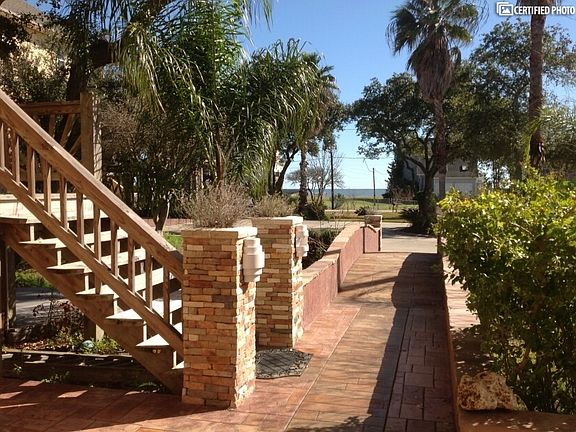 Front of house looking out to Bay