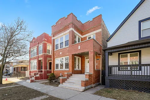 7532 S Champlain Ave #2 Photo 1