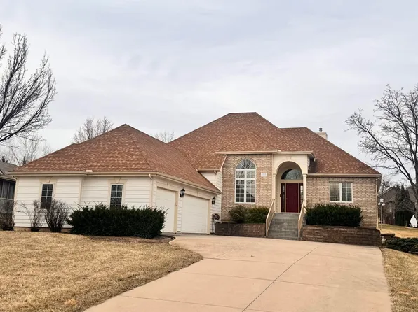 7413 SW Falcon St, Topeka, KS 66610