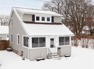 69 Lodge Dr, Rochester, NY 14622